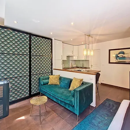 Nestor&jeeves - Reflet Dor - Vieux - Near * Nizza